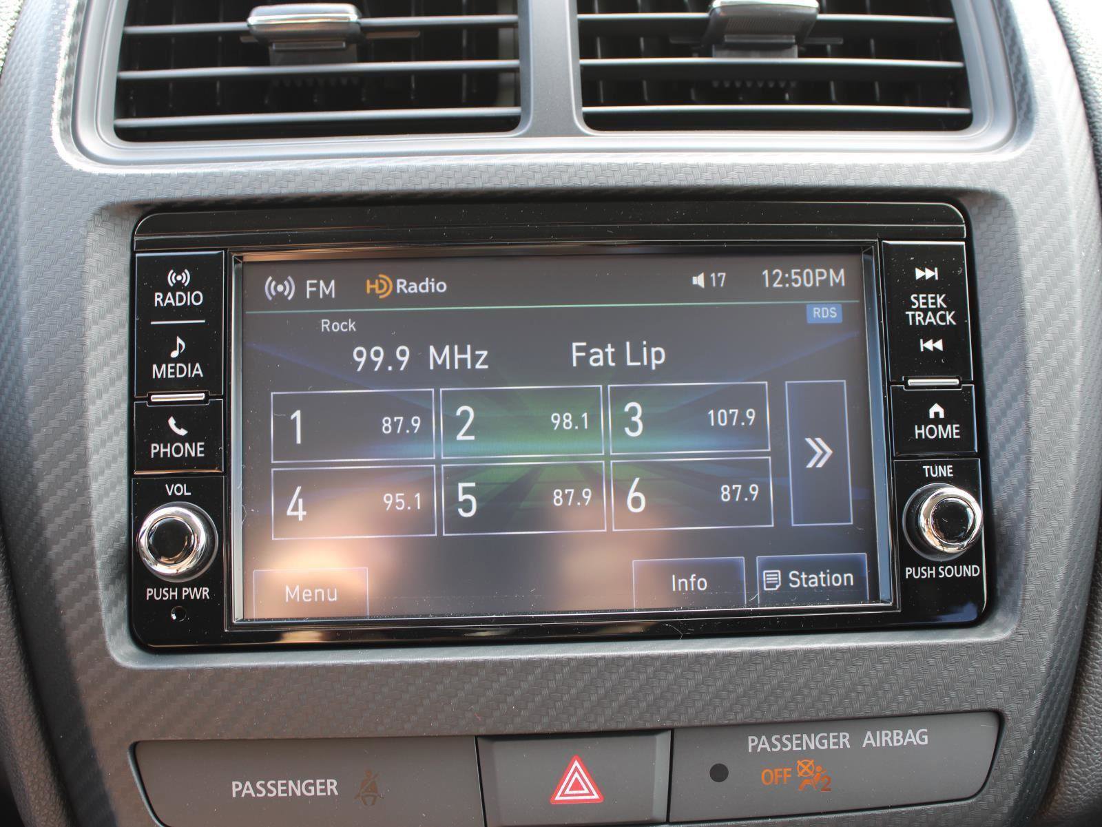 Used 2025 Mitsubishi Outlander Sport ES image 23