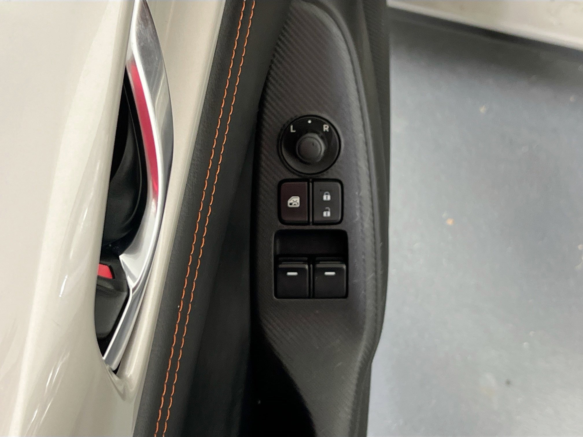 Used 2022 MAZDA MX-5 Miata Grand Touring image 17