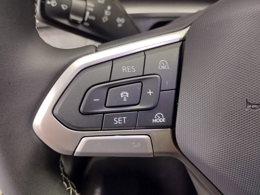 New 2025 Volkswagen Tiguan S image 23