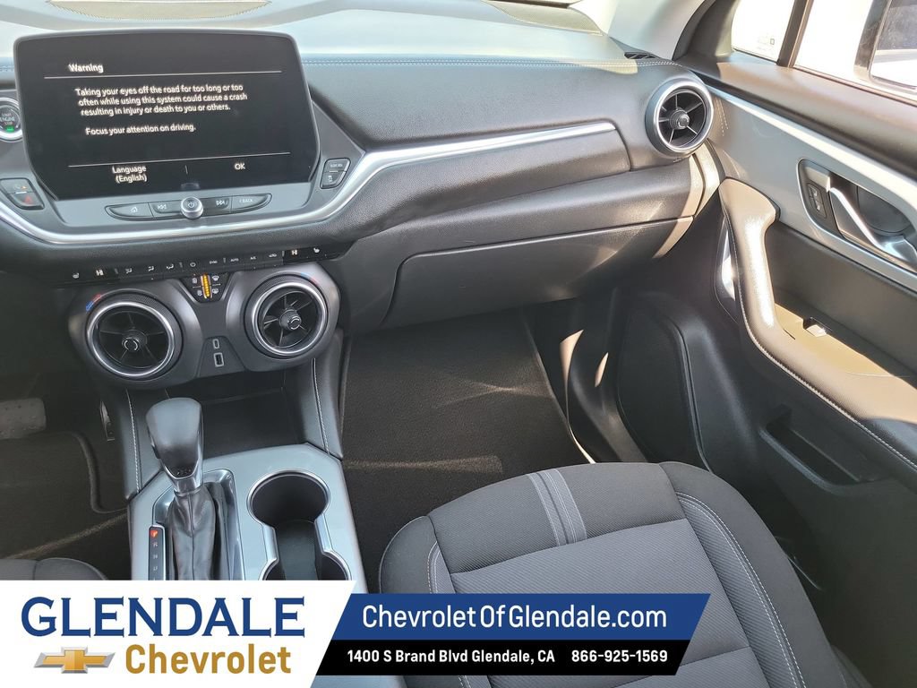 Certified 2025 Chevrolet Blazer LT AWD/4WD image 24