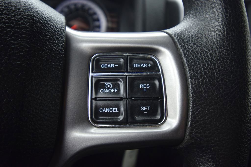 Used 2021 RAM 1500 Classic SLT image 35