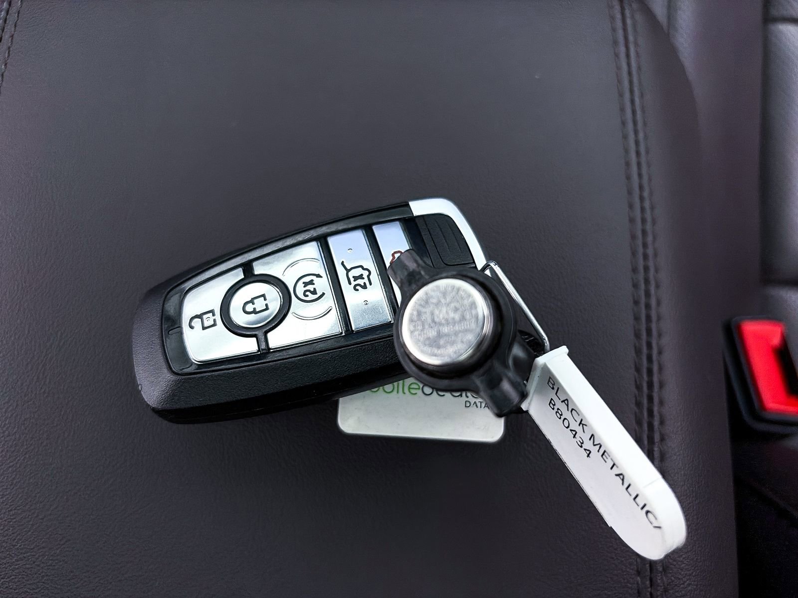 Used 2025 Ford Explorer Platinum w/ LUX Leather Package image 37