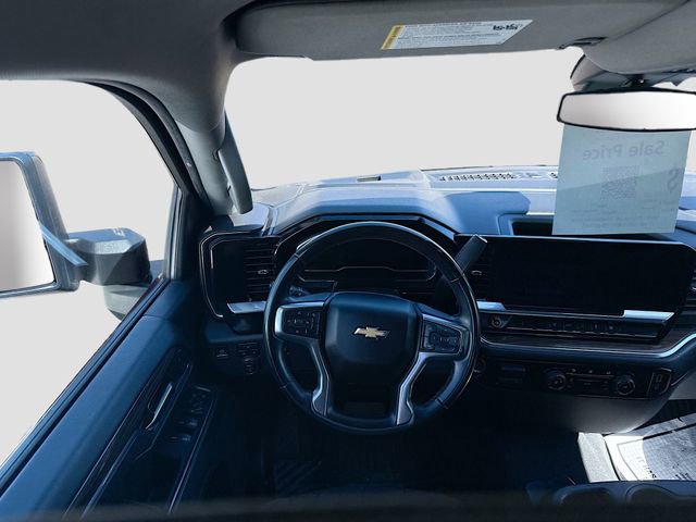 Used 2024 Chevrolet Silverado 3500 LT image 18