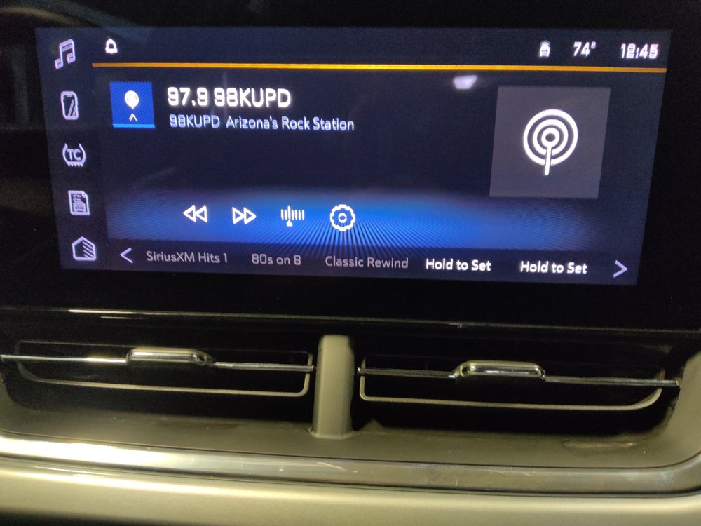 Used 2025 Chevrolet Trax LT w/ Driver Confidence Package FWD image 25