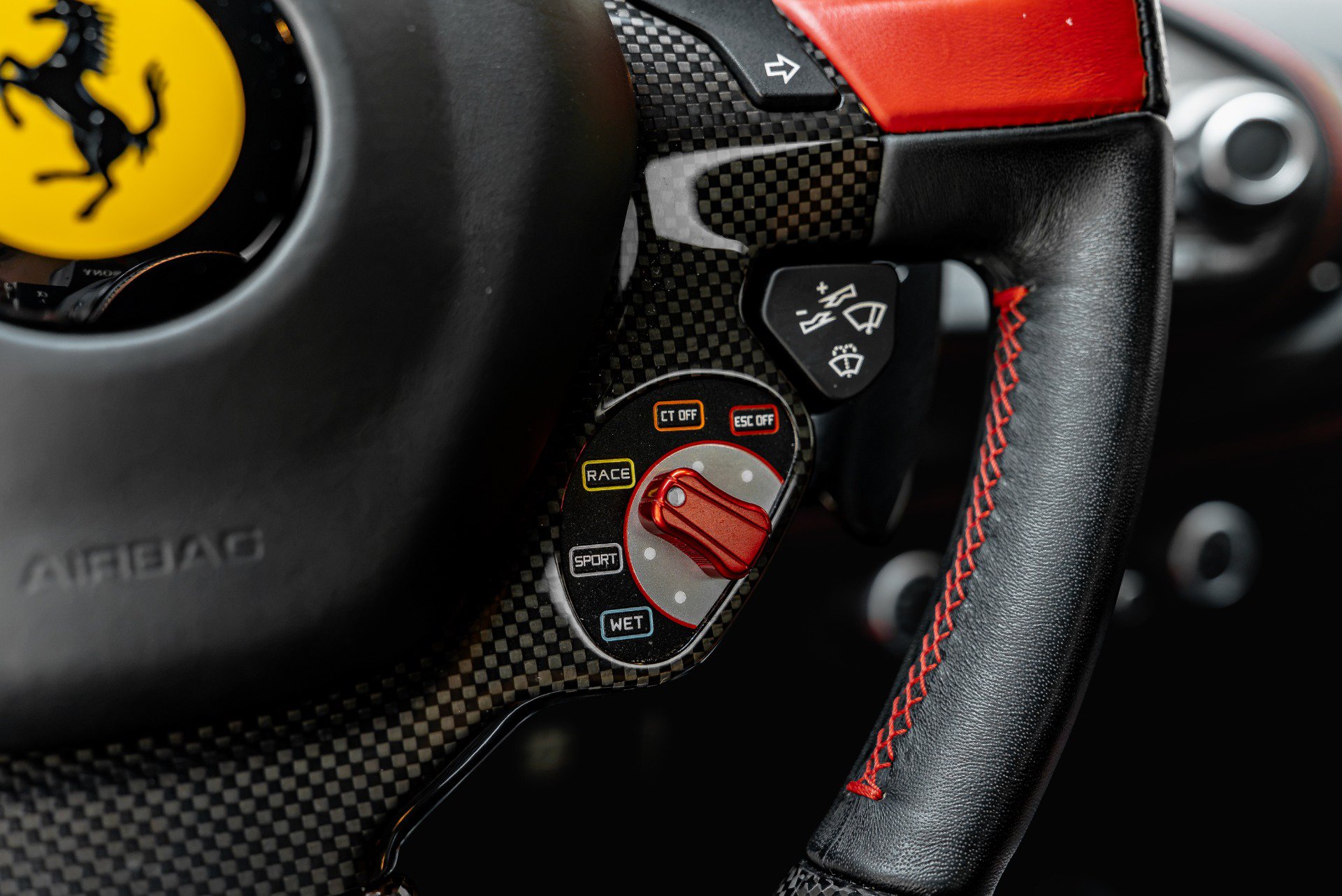 Used 2018 Ferrari 488 GTB RWD image 45