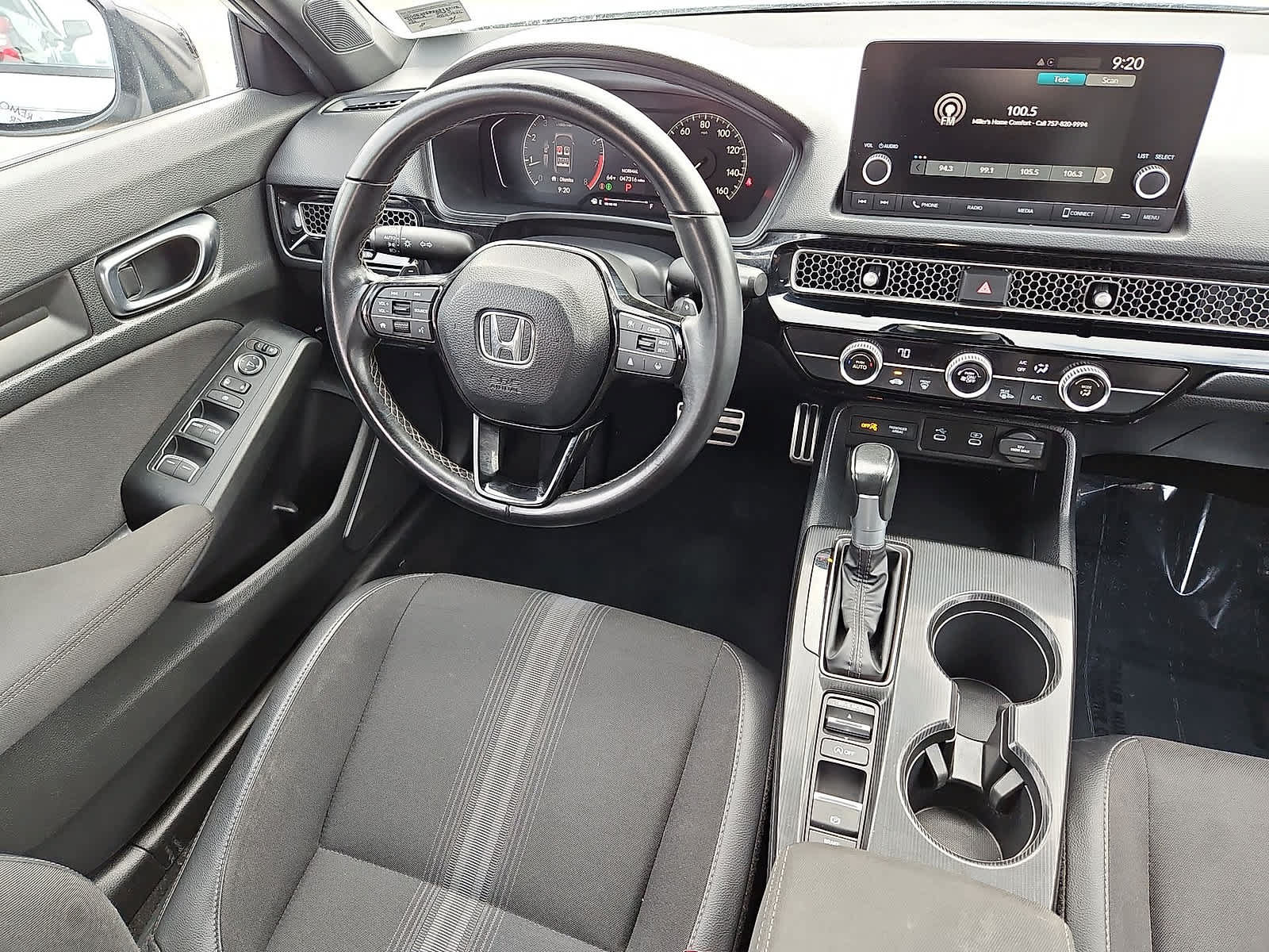 Used 2025 Honda Civic Sport image 10