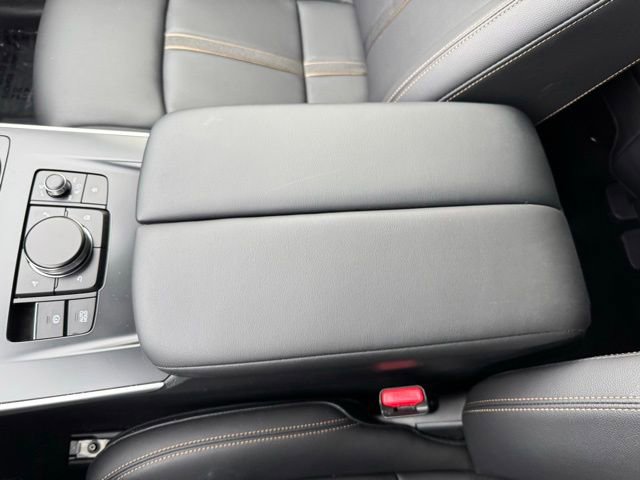 Certified 2025 MAZDA CX-90 3.3 Turbo w/ Select Package image 17