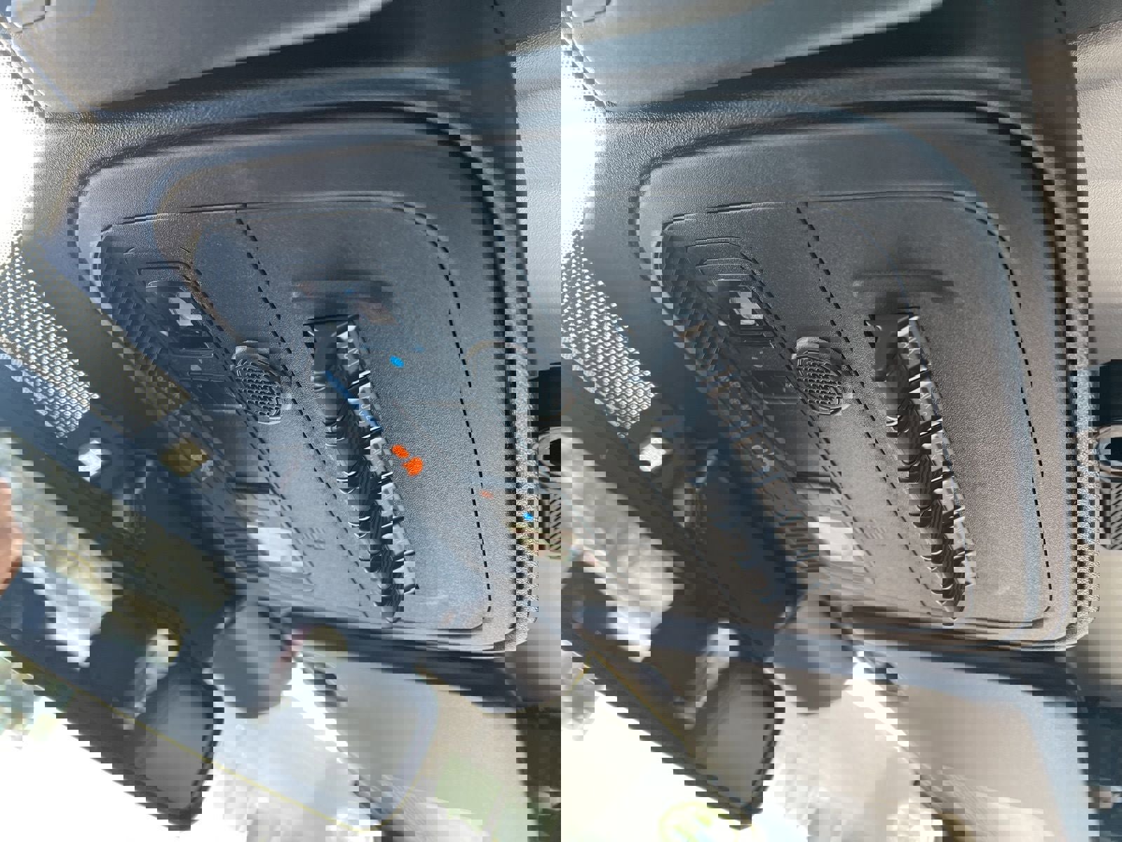 New 2025 Ford Bronco Badlands image 28