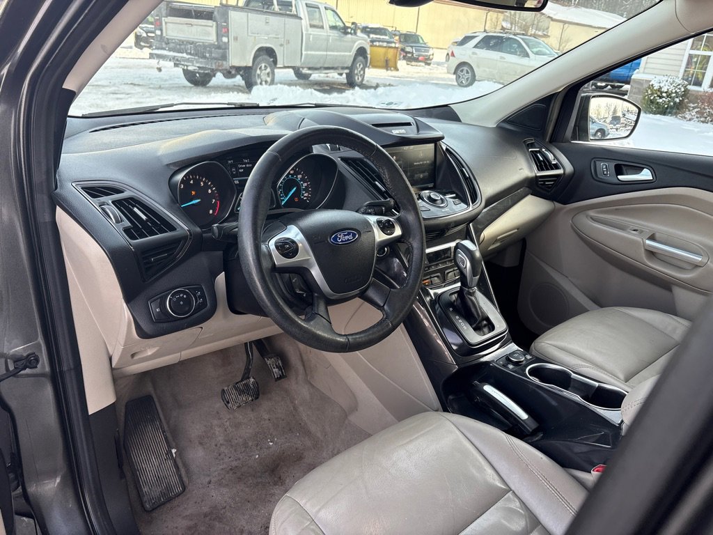 Used 2015 Ford Escape Titanium image 13
