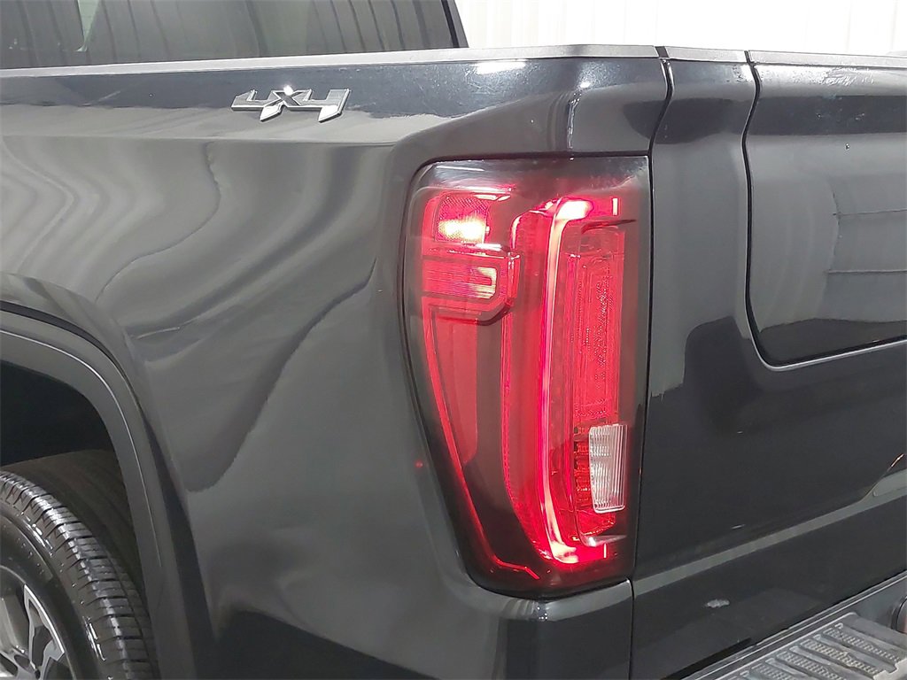 Used 2025 GMC Sierra 1500 SLT image 35