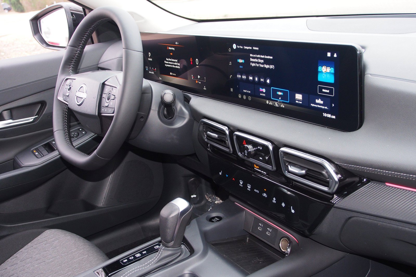 New 2026 Nissan Sentra SV w/ SV Convenience Package FWD image 10