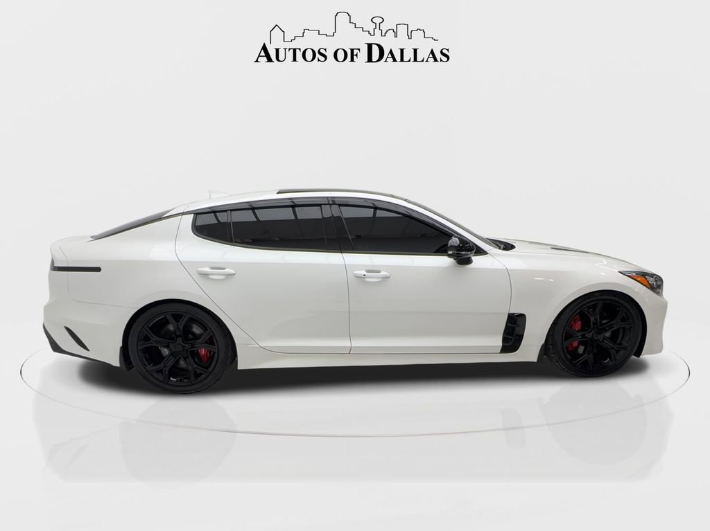 Used 2023 Kia Stinger GT2 image 9