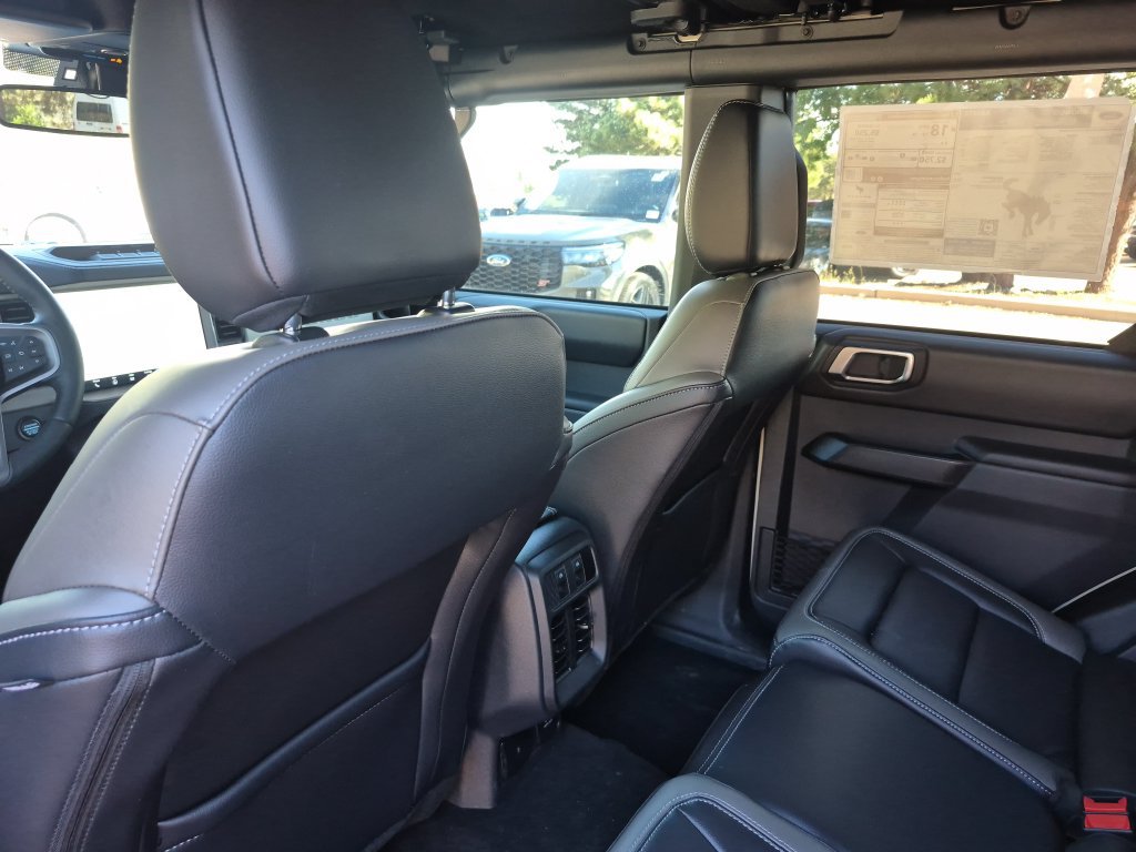 New 2026 Ford Bronco Outer Banks w/ Sasquatch Package AWD/4WD image 20