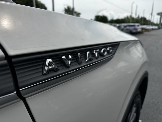 Certified 2023 Lincoln Aviator AWD w/ Premium Package image 48