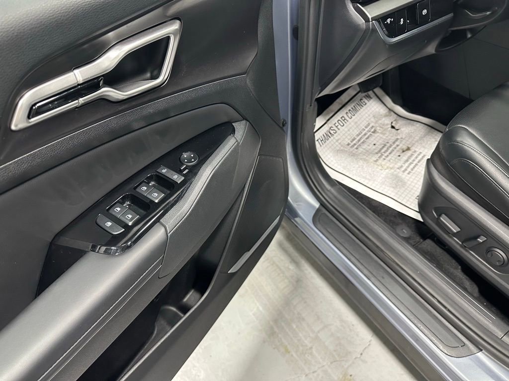 Used 2023 Kia Sportage EX FWD image 9