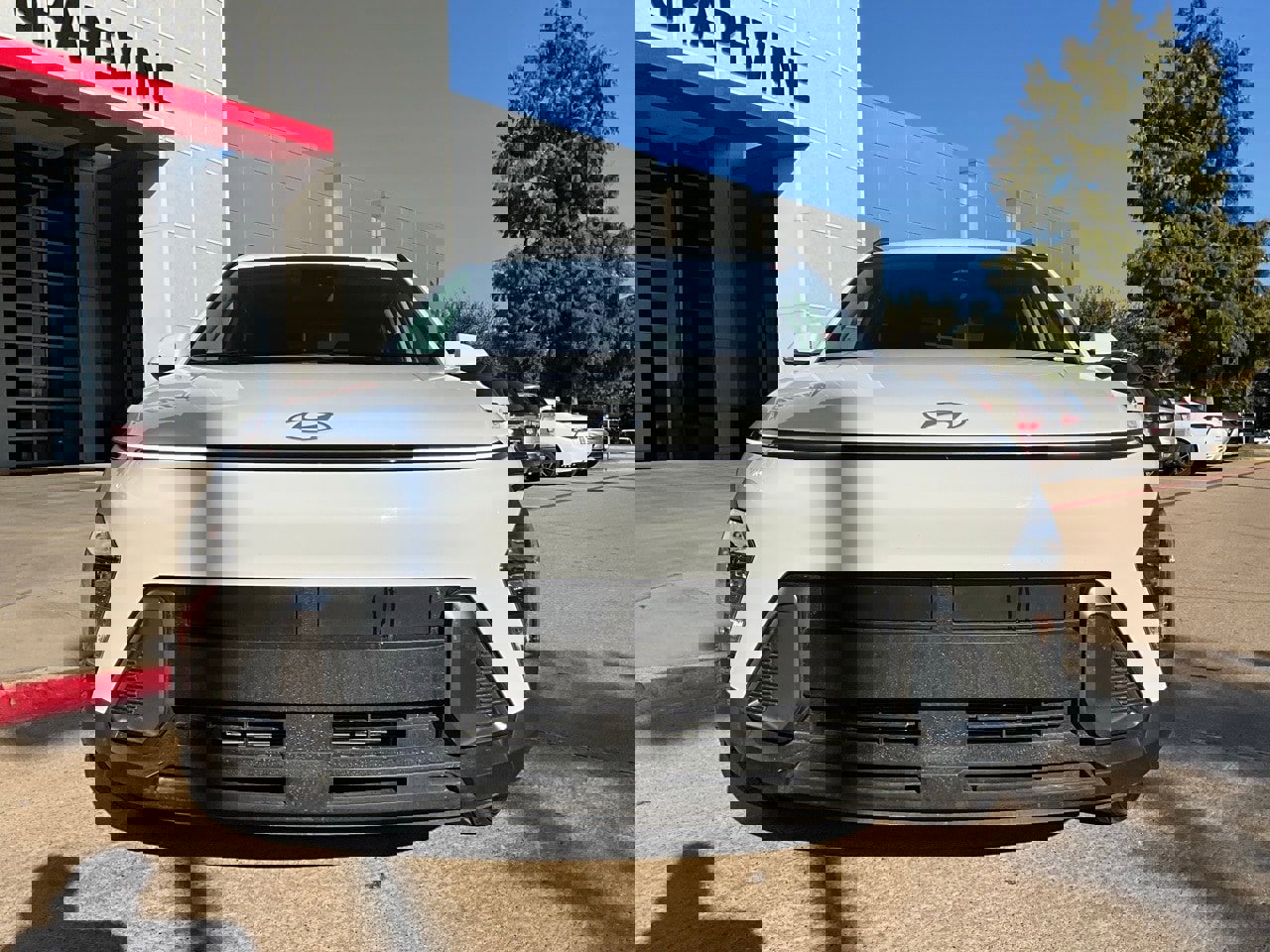 Used 2025 Hyundai Kona SEL image 4