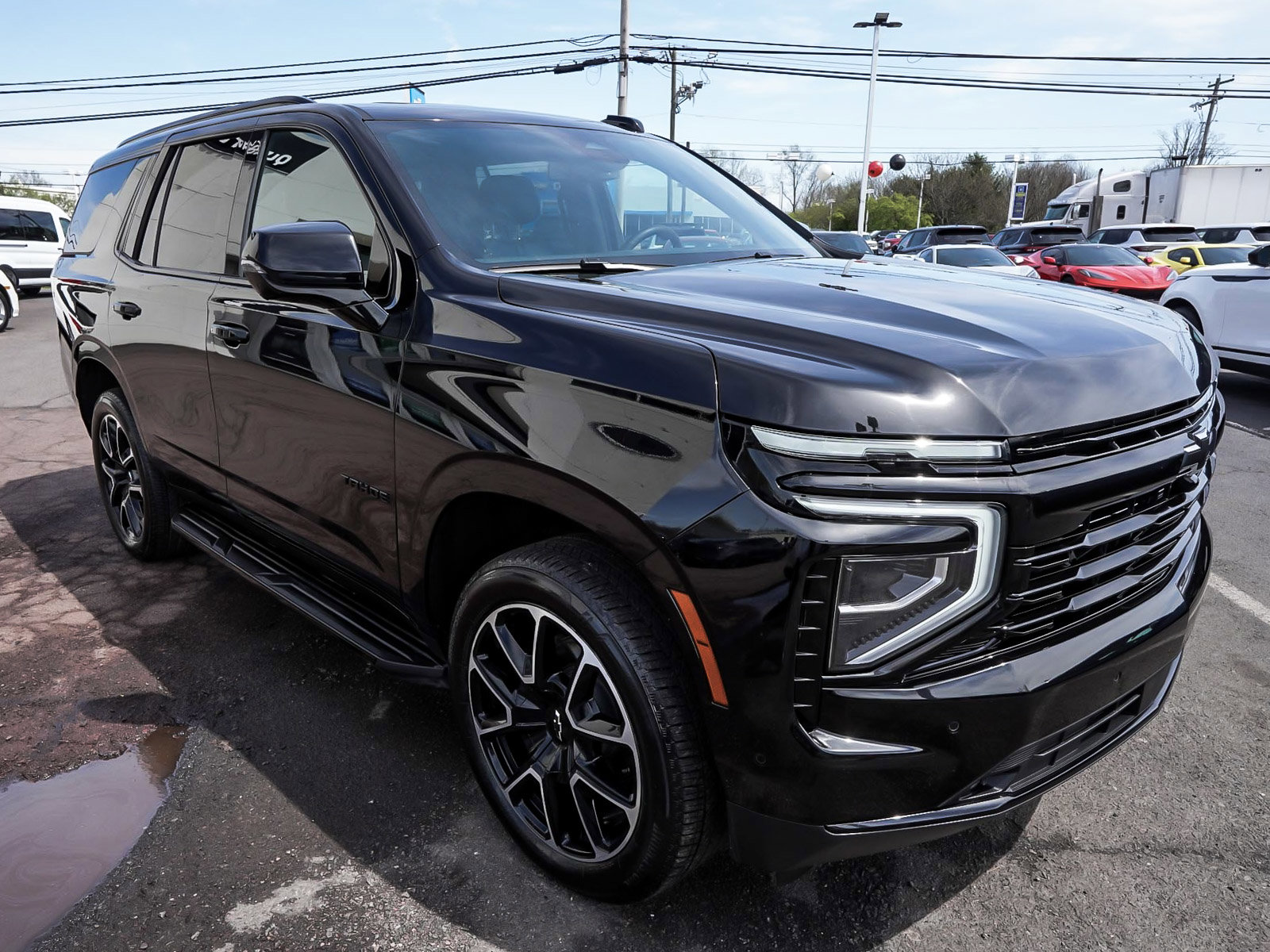 Used 2025 Chevrolet Tahoe RST w/ Comfort Package image 3