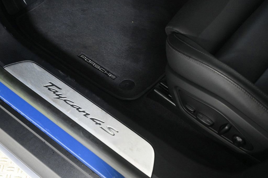 Certified 2023 Porsche Taycan 4S image 23