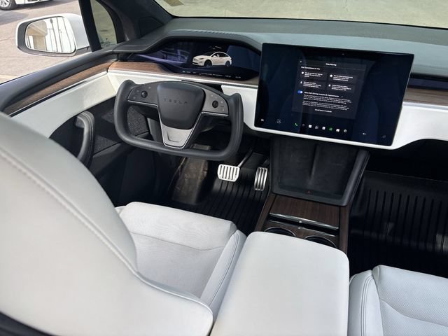 Used 2022 Tesla Model X AWD/4WD image 14