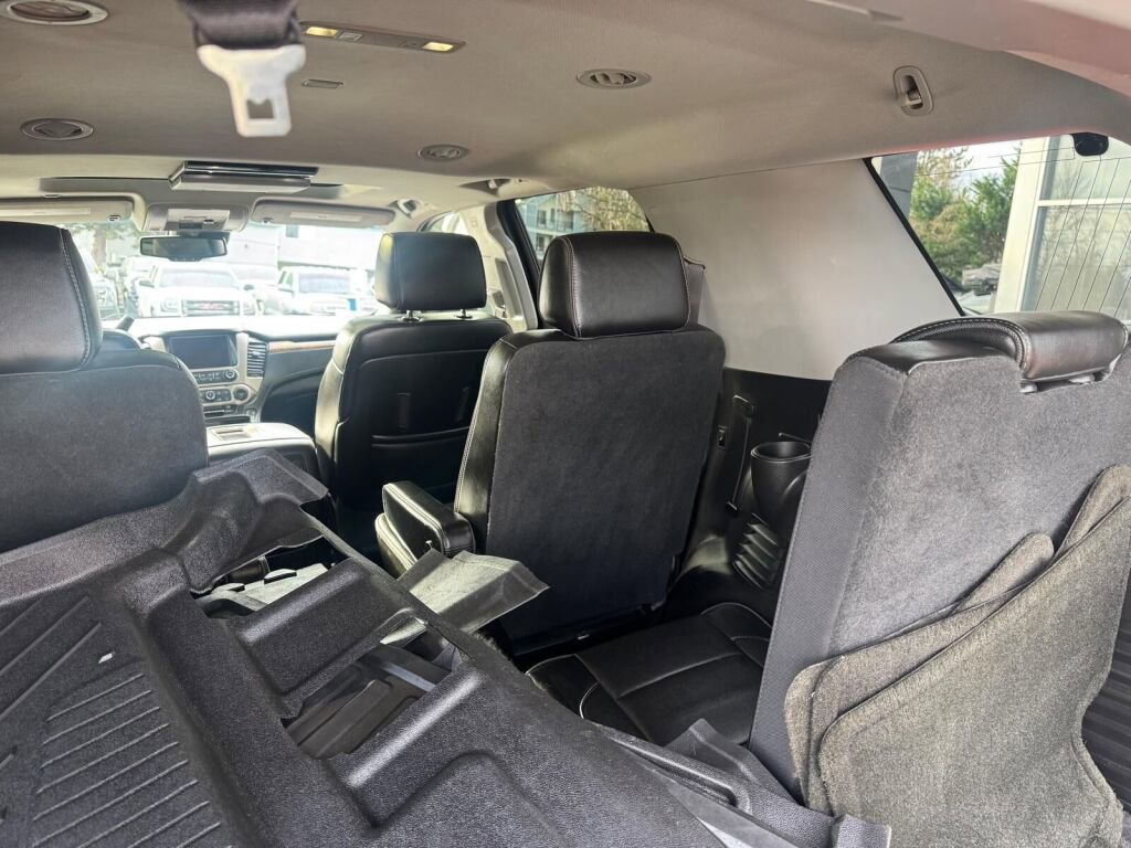 Used 2016 GMC Yukon Denali w/ Open Road Package image 9