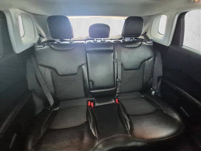 Used 2020 Jeep Compass Latitude AWD/4WD image 21