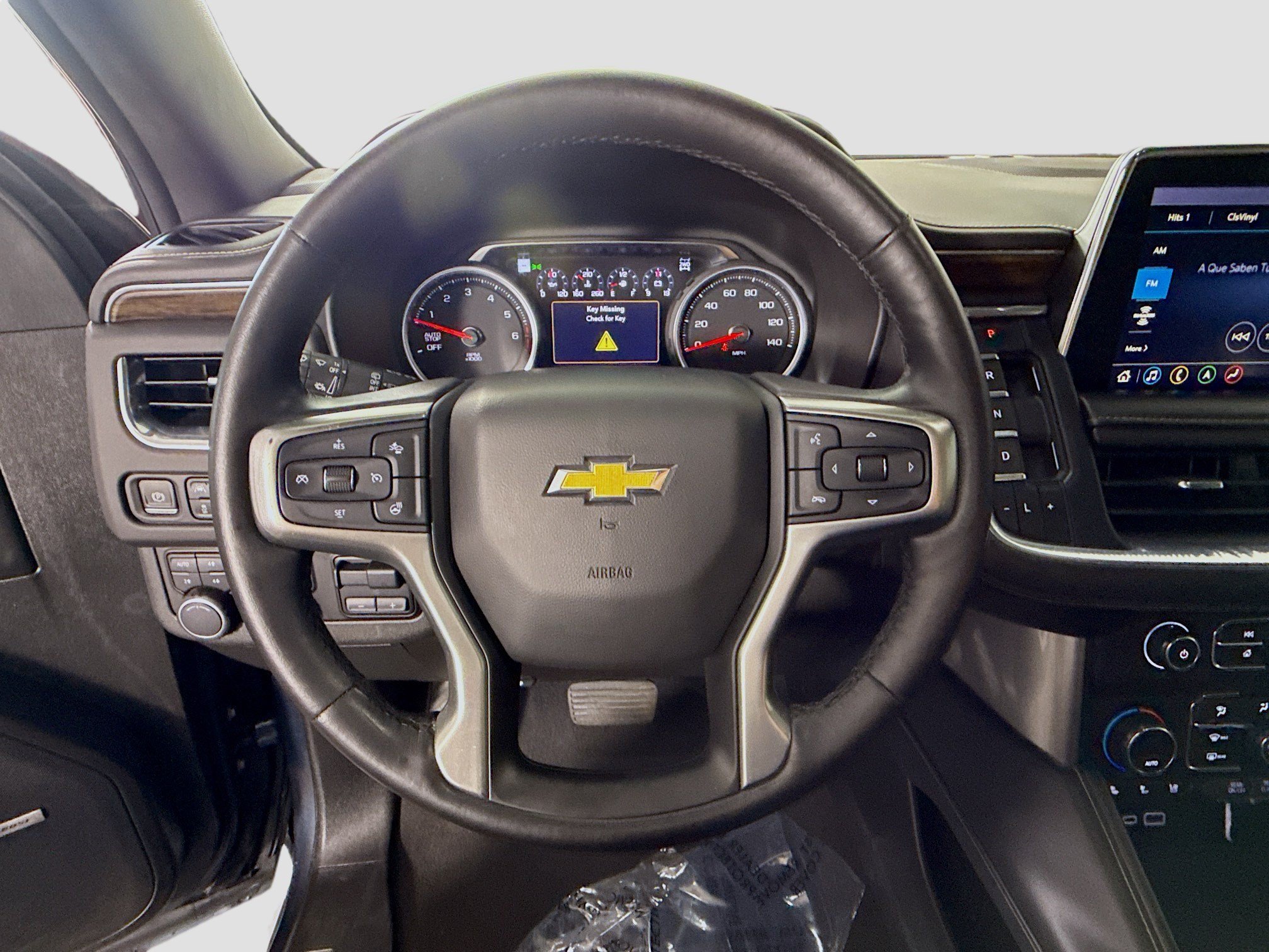 Used 2021 Chevrolet Tahoe Premier w/ Premium Package AWD/4WD image 13