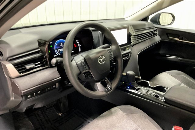 Certified 2025 Toyota Camry LE FWD image 15