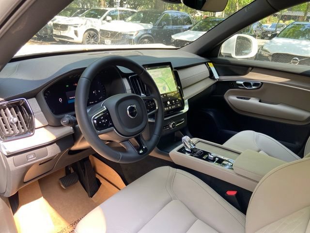 New 2026 Volvo XC90 B6 Plus w/ Protection Package Premier AWD/4WD image 10