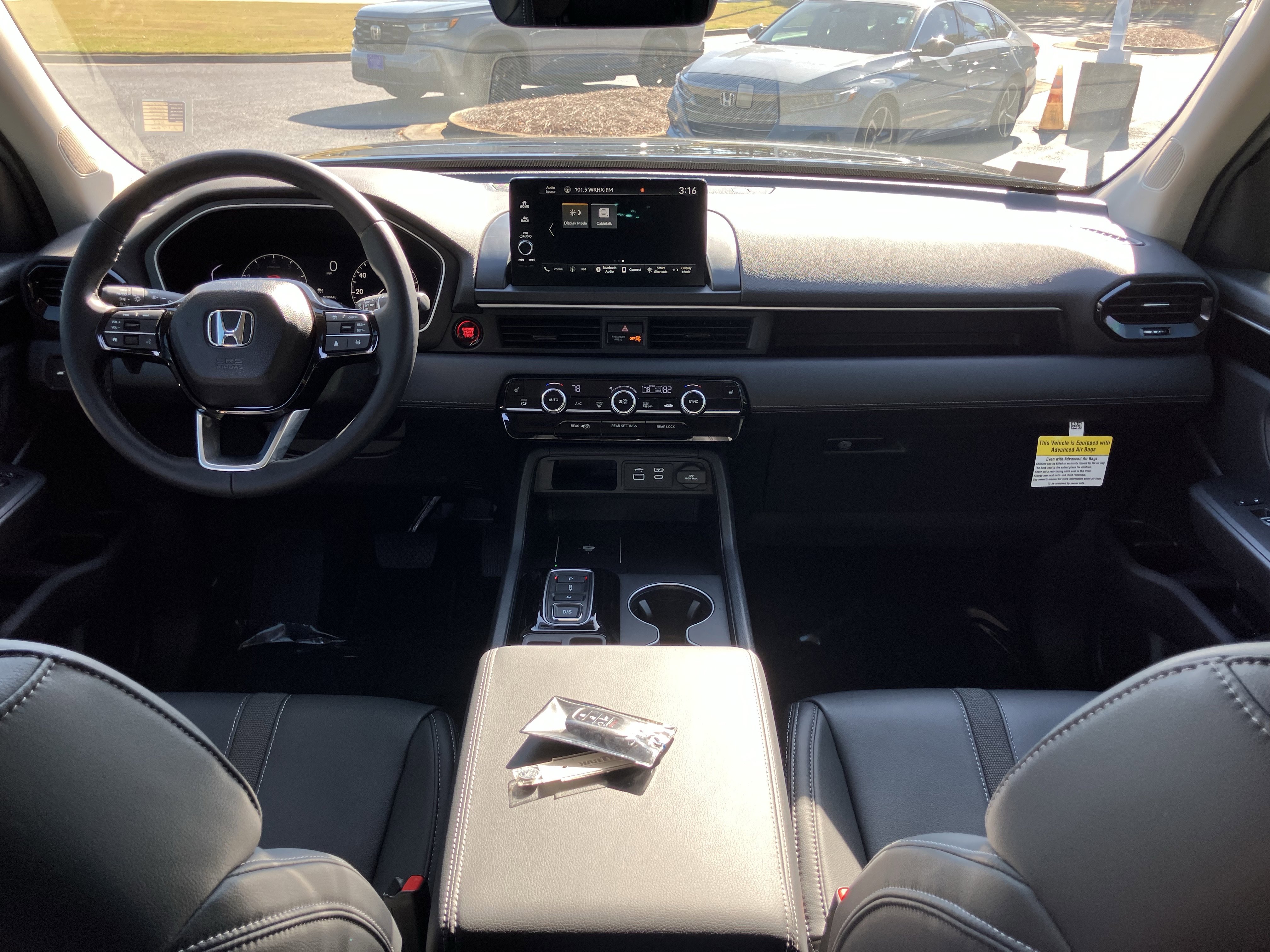 Certified 2025 Honda Pilot EX-L image 31