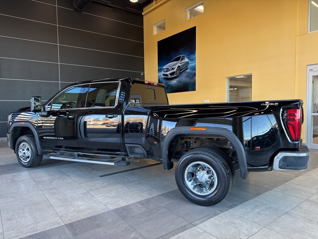 Used 2025 GMC Sierra 3500 SLE w/ SLE Value Package image 4