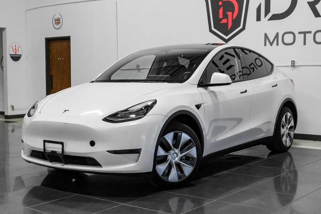 Used 2023 Tesla Model Y Long Range image 8