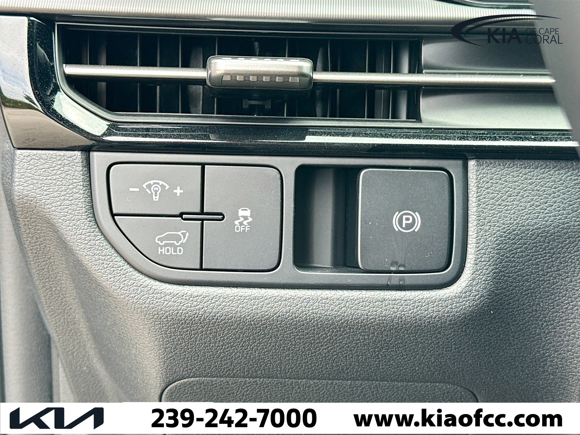 New 2026 Kia Sportage SX image 34