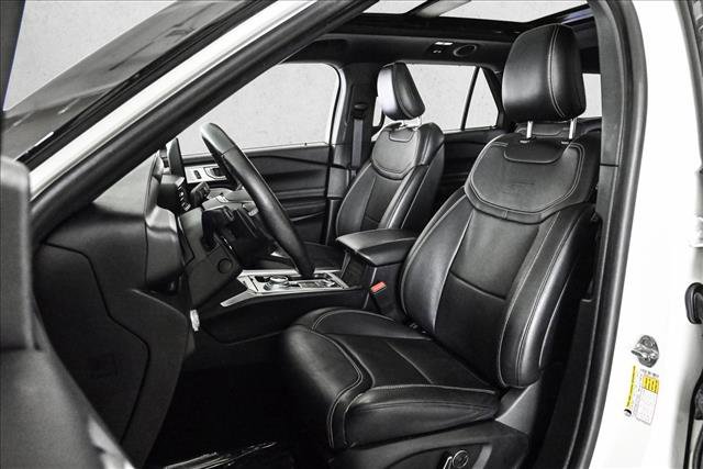 Used 2020 Ford Explorer ST w/ ST Street Pack image 17