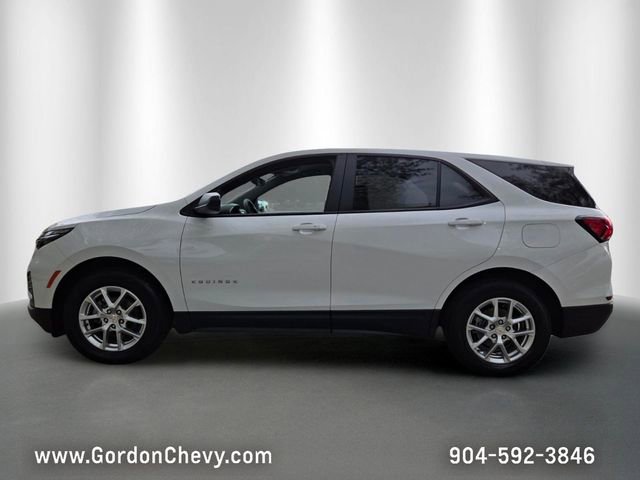 Certified 2024 Chevrolet Equinox LS w/ LS Convenience Package FWD image 2