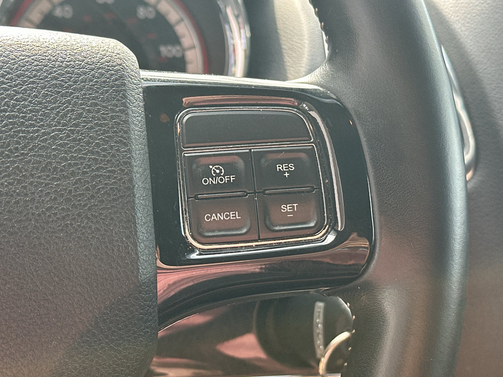 Used 2019 Dodge Grand Caravan SXT FWD image 19
