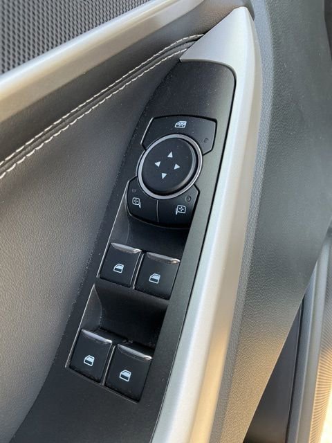 Used 2024 Ford Explorer XLT w/ Equipment Group 202A image 28