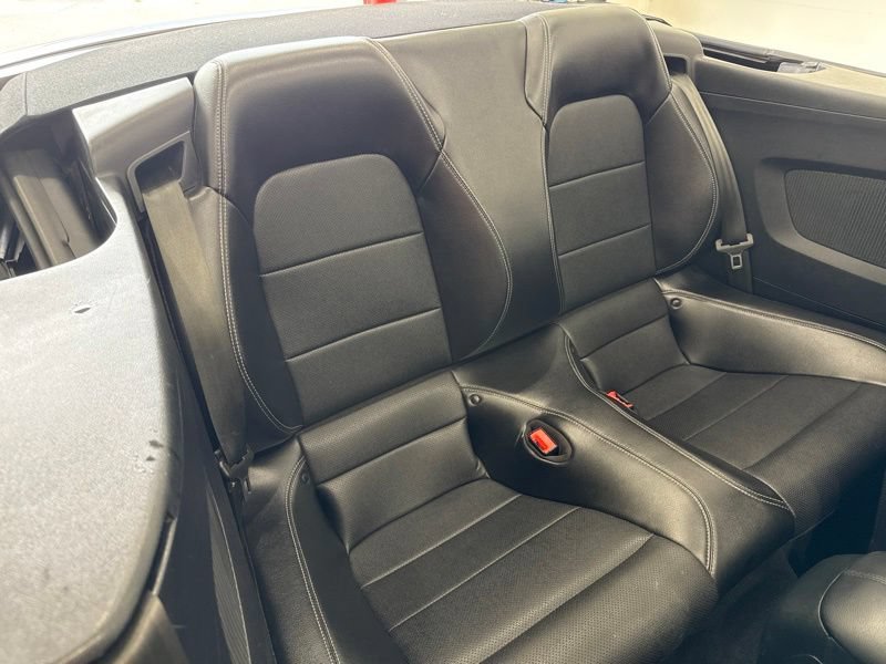Used 2020 Ford Mustang Premium RWD image 10