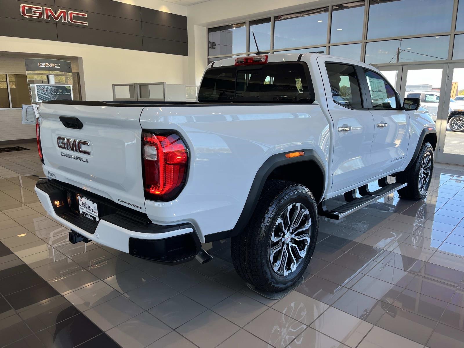 New 2026 GMC Canyon Denali image 2