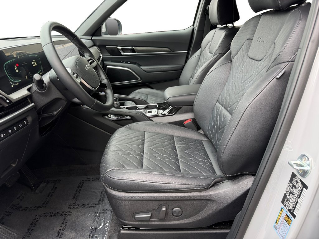Used 2025 Kia Telluride EX X-Line AWD/4WD image 16