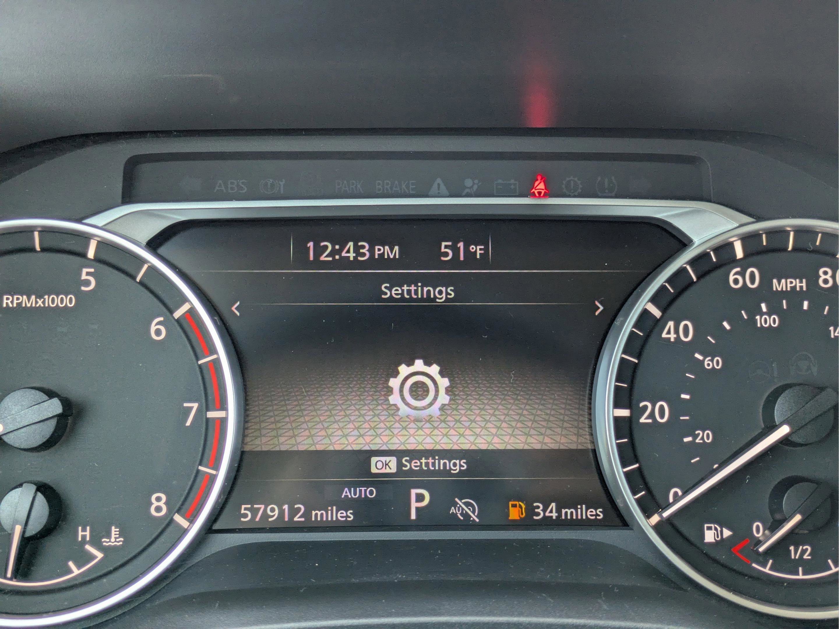 Used 2024 Nissan Rogue SV image 30