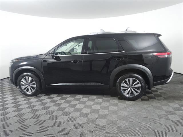 New 2025 Nissan Pathfinder SL AWD/4WD image 8