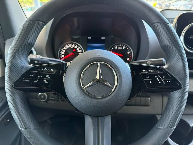 New 2026 Mercedes-Benz Sprinter 2500 image 21