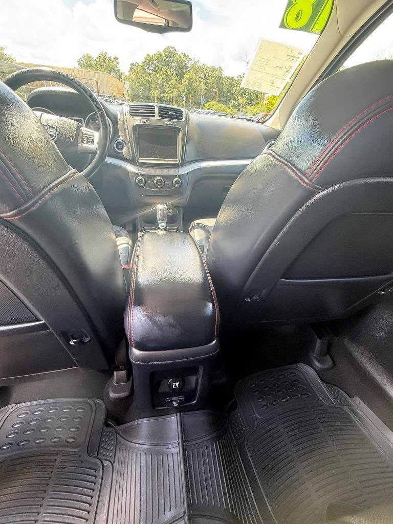 Used 2018 Dodge Journey GT FWD image 7