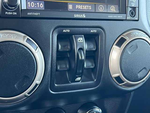 Used 2016 Jeep Wrangler Unlimited Sahara AWD/4WD image 22
