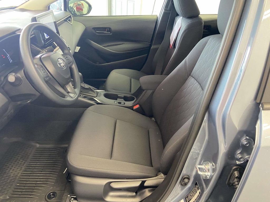 Used 2026 Toyota Corolla LE FWD image 16