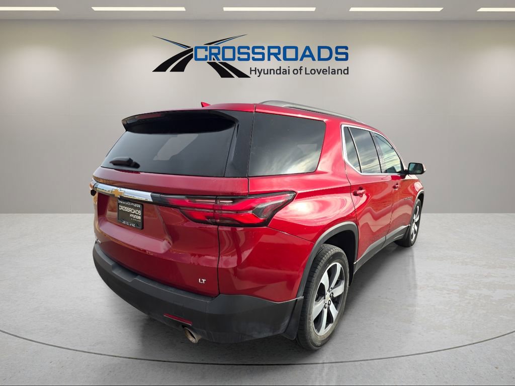Used 2023 Chevrolet Traverse LT w/ LT Premium Package image 5