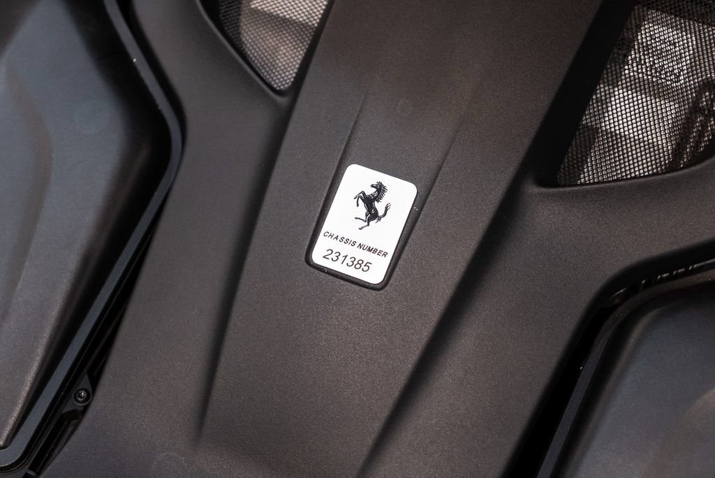 Used 2018 Ferrari GTC4Lusso AWD/4WD image 20
