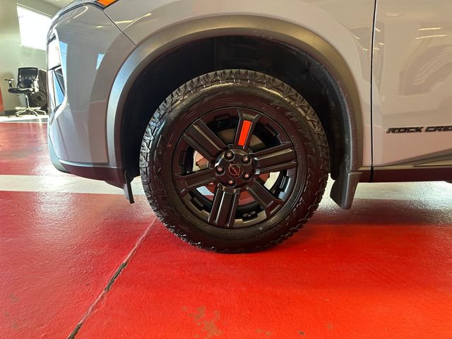 Used 2025 Nissan Rogue SV w/ Rock Creek Premium Package AWD/4WD image 30