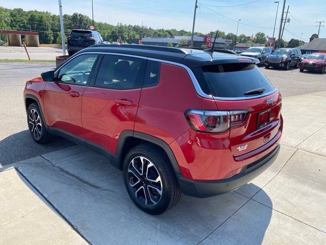 Used 2023 Jeep Compass Limited AWD/4WD image 8
