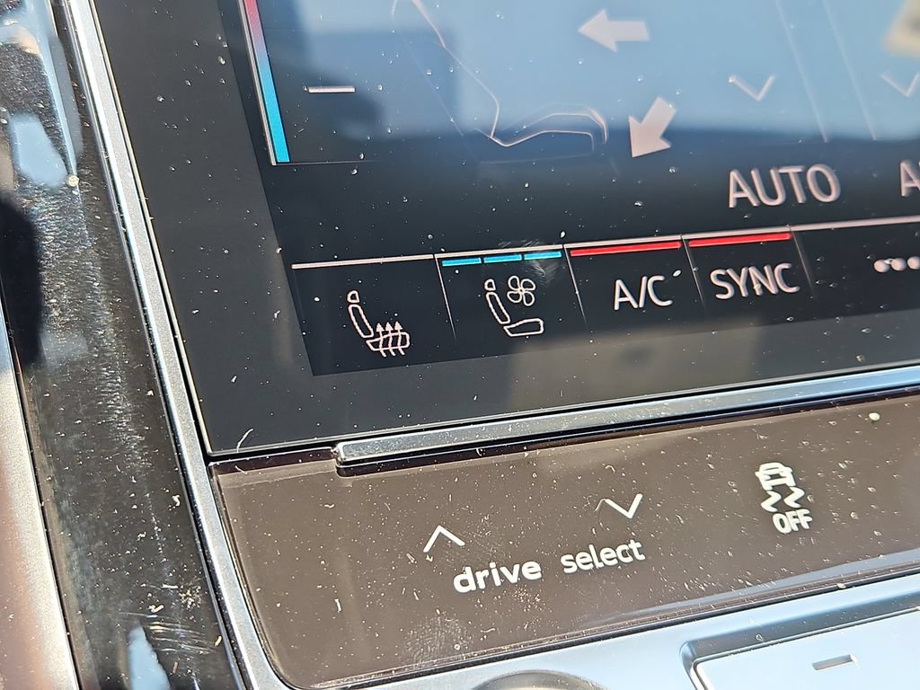 New 2026 Audi A8 L 3.0T AWD/4WD image 15